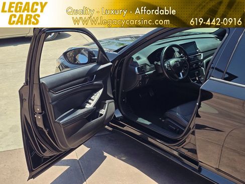 Used 2018 Honda Accord Sport image 44