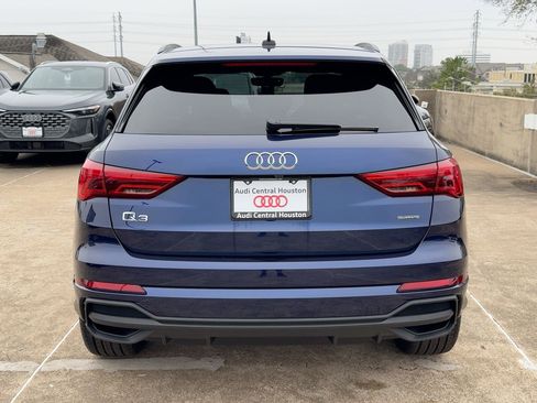 New 2025 Audi Q3 2.0T Premium image 10