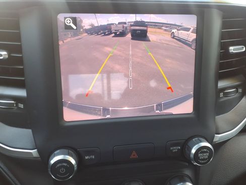Used 2019 RAM 1500 Big Horn AWD/4WD image 27