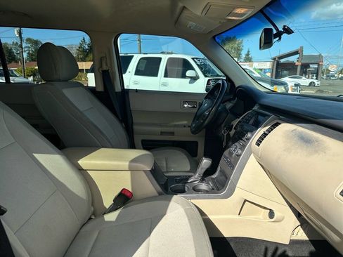 Used 2013 Ford Flex SE image 26