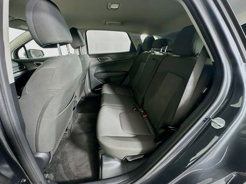 Used 2025 Kia Sportage LX FWD image 25
