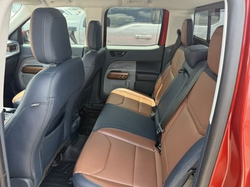 Used 2023 Ford Maverick Lariat w/ Lariat Luxury Package FWD image 17