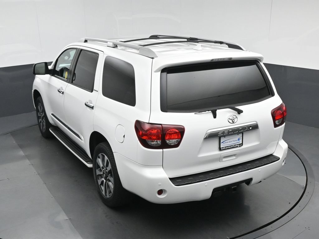 Used 2019 Toyota Sequoia Limited w/ Safety & Convenience Package AWD/4WD image 82
