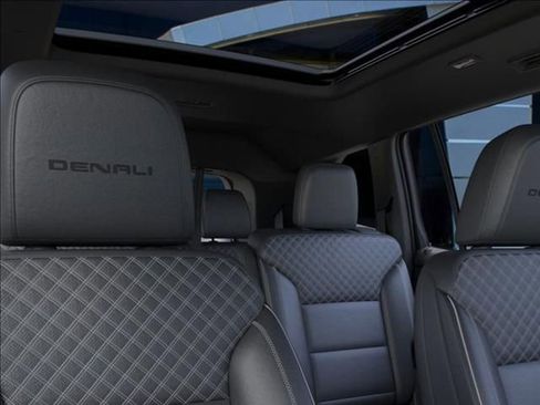 New 2026 GMC Acadia Denali w/ Super Cruise Package image 24