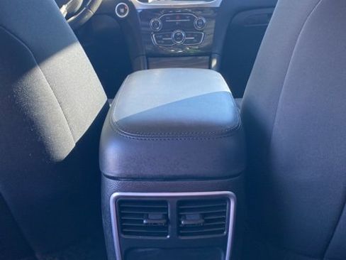 Used 2020 Chrysler 300 Touring w/ Sport Appearance Package image 21