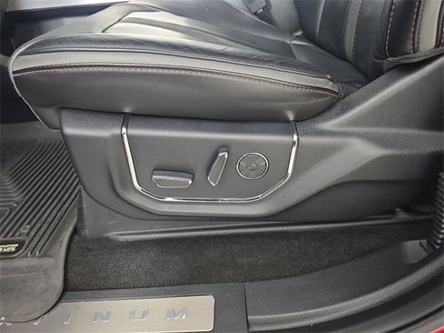 Used 2018 Ford F150 Platinum w/ Equipment Group 701A Luxury image 22