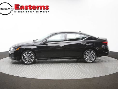 Used 2024 Nissan Altima 2.5 SL AWD/4WD image 55