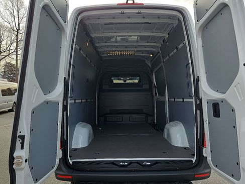 New 2026 Mercedes-Benz Sprinter 2500 image 5