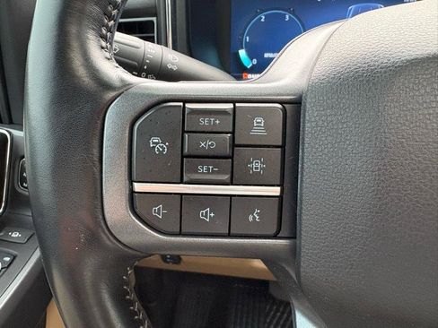 Used 2023 Ford F350 Lariat w/ Lariat Ultimate Package image 34