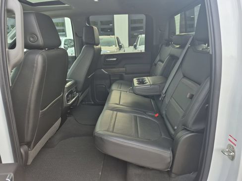 Used 2022 GMC Sierra 3500 Denali w/ Denali Ultimate Package AWD/4WD image 26