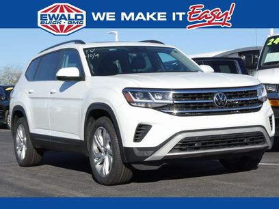 Used 2021 Volkswagen Atlas SE w/ Panoramic Sunroof Package