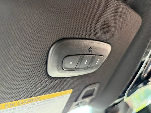 Used 2022 Jeep Grand Cherokee Overland AWD/4WD image 26