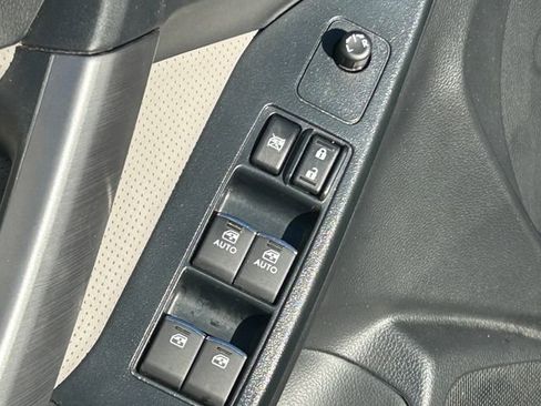 Used 2018 Subaru Forester 2.5i Limited AWD/4WD image 28