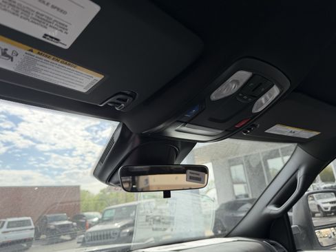 New 2025 RAM 5500 Tradesman w/ Chrome Appearance Group image 24