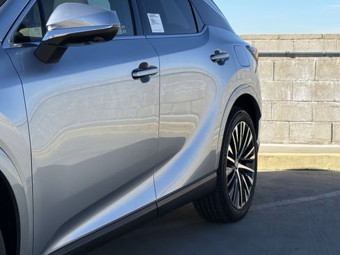 New 2026 Lexus RX 350 RX 350h Premium+ image 8