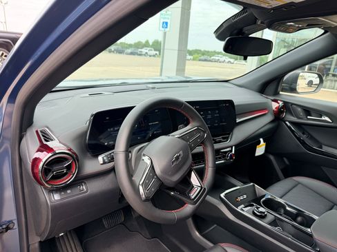 New 2026 Chevrolet Equinox RS w/ Convenience Package III FWD image 14