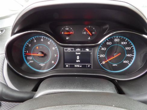 Used 2018 Chevrolet Cruze LT w/ Convenience Package image 20