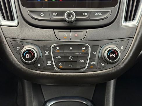 Used 2024 Chevrolet Malibu LT image 26