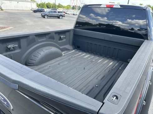 Used 2019 Ford F250 XLT w/ XLT Premium Package AWD/4WD image 14