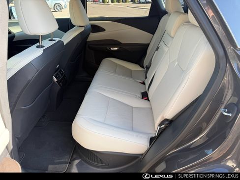 Used 2025 Lexus RX 350 AWD/4WD image 28