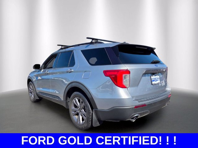 Used 2023 Ford Explorer XLT w/ Equipment Group 202A RWD image 3