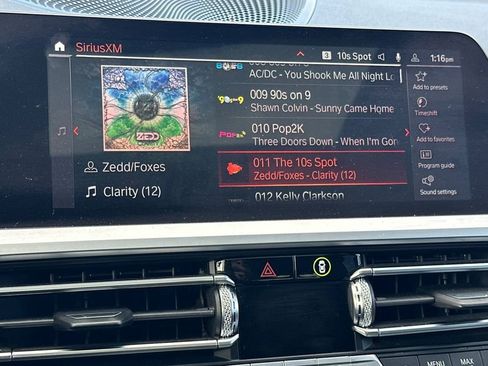 Used 2019 BMW 330i Sedan w/ Driving Assistance Package image 17