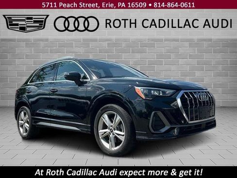 Used 2022 Audi Q3 2.0T Premium w/ Convenience Package image 1