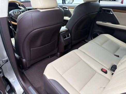 Used 2019 Lexus RX 350 FWD w/ Navigation Package image 16