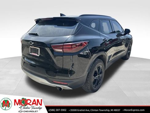 Used 2024 Chevrolet Blazer LT w/ Convenience Package AWD/4WD image 3