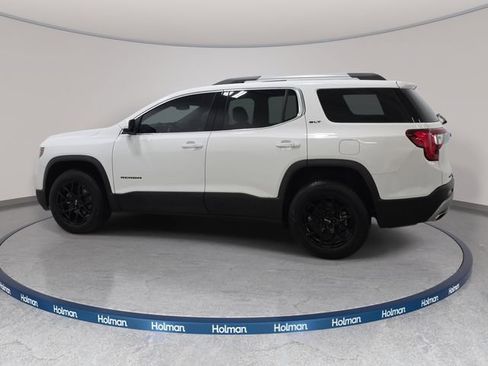 Used 2023 GMC Acadia SLT AWD/4WD image 9