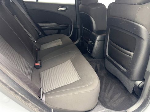 Used 2022 Dodge Charger R/T w/ Blacktop Package image 41