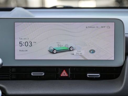 Certified 2023 Hyundai Ioniq 5 Limited RWD image 16
