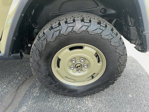 Used 2025 Jeep Wrangler Unlimited Sport S 4xe AWD/4WD image 9