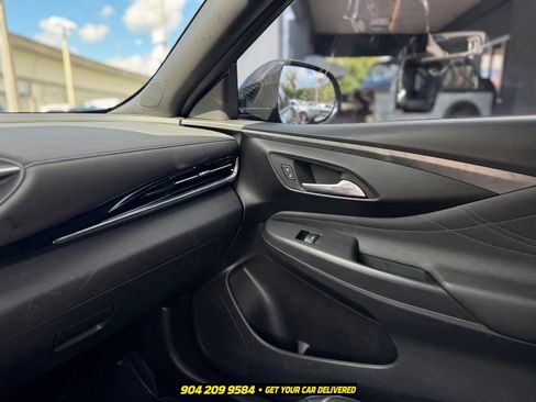 Used 2024 Buick Envista Sport Touring w/ Convenience I Package FWD image 21