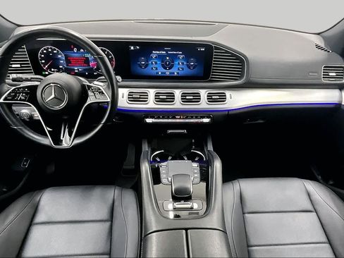 Certified 2025 Mercedes-Benz GLS 450 4MATIC image 15