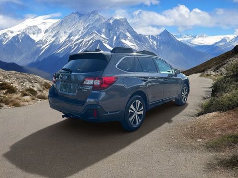 Used 2019 Subaru Outback 3.6R Limited AWD/4WD image 5