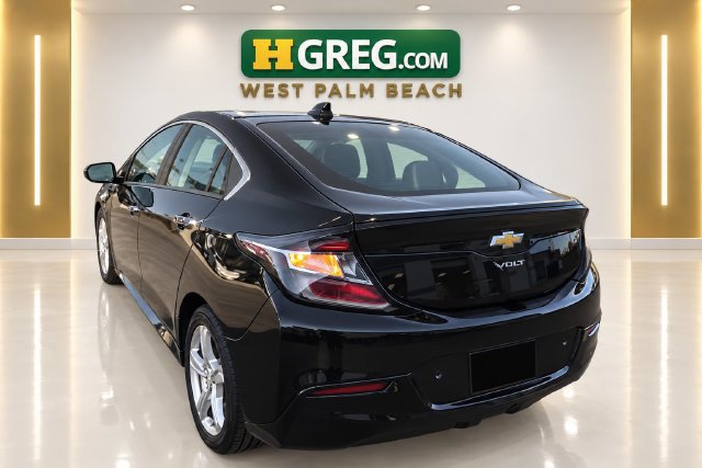 Used 2018 Chevrolet Volt LT w/ LT Driver Confidence Package FWD image 2