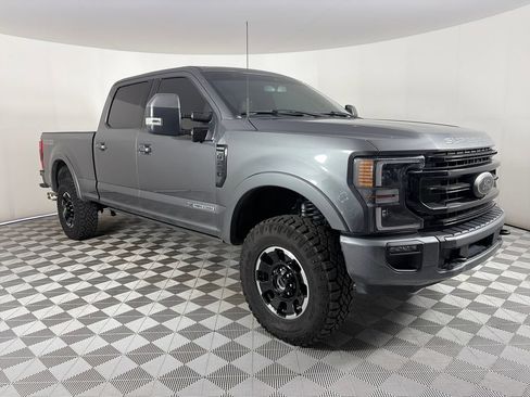 Used 2022 Ford F250 Platinum w/ Tremor Off-Road Package AWD/4WD image 1