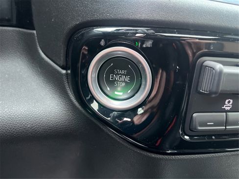 Used 2024 Chevrolet Silverado 2500 High Country w/ Technology Package image 49