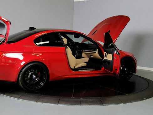 Used 2011 BMW M3 Coupe image 12