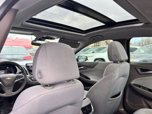 Used 2018 Chevrolet Malibu LT image 37