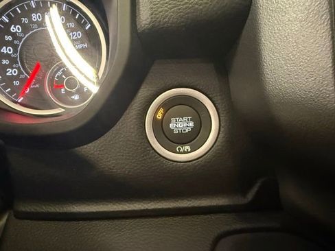 New 2026 RAM 1500 4x4 Crew Cab image 22