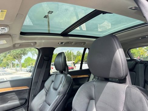 Used 2021 Volvo XC90 T8 Inscription Expression w/ Advanced Package image 37