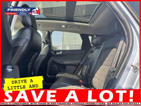 Used 2022 Ford Escape SEL w/ SEL Stealth AWD Package image 12