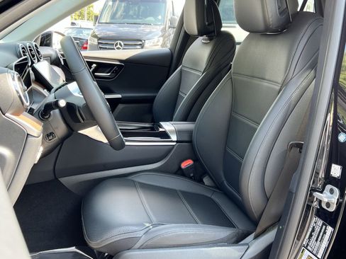 Certified 2025 Mercedes-Benz GLC 350e 4MATIC image 11