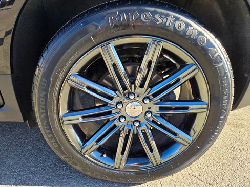 Used 2017 Cadillac XT5 Platinum image 26