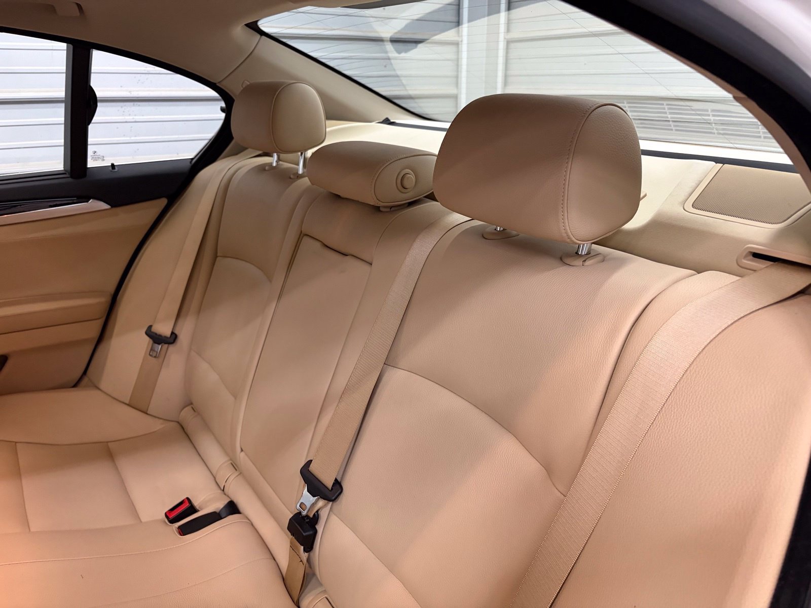 Used 2014 BMW 550i xDrive Sedan AWD/4WD image 26