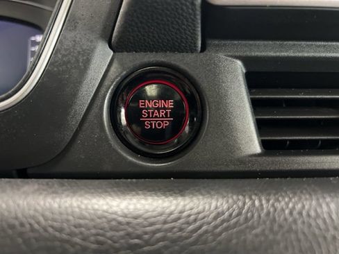 Used 2024 Honda Pilot Elite image 28