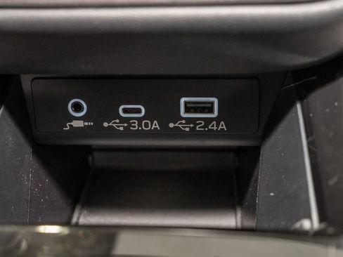 Used 2024 Subaru Legacy Touring XT image 17