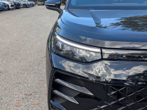 New 2026 Volkswagen Tiguan SE R-Line FWD image 9